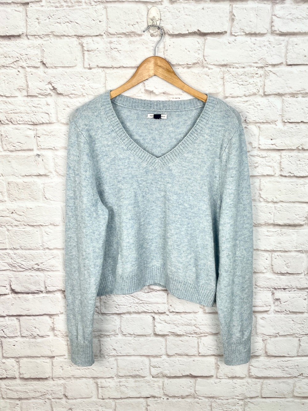 American Eagle Baby Blue Cropped Long Sleeve Sweater Size XL